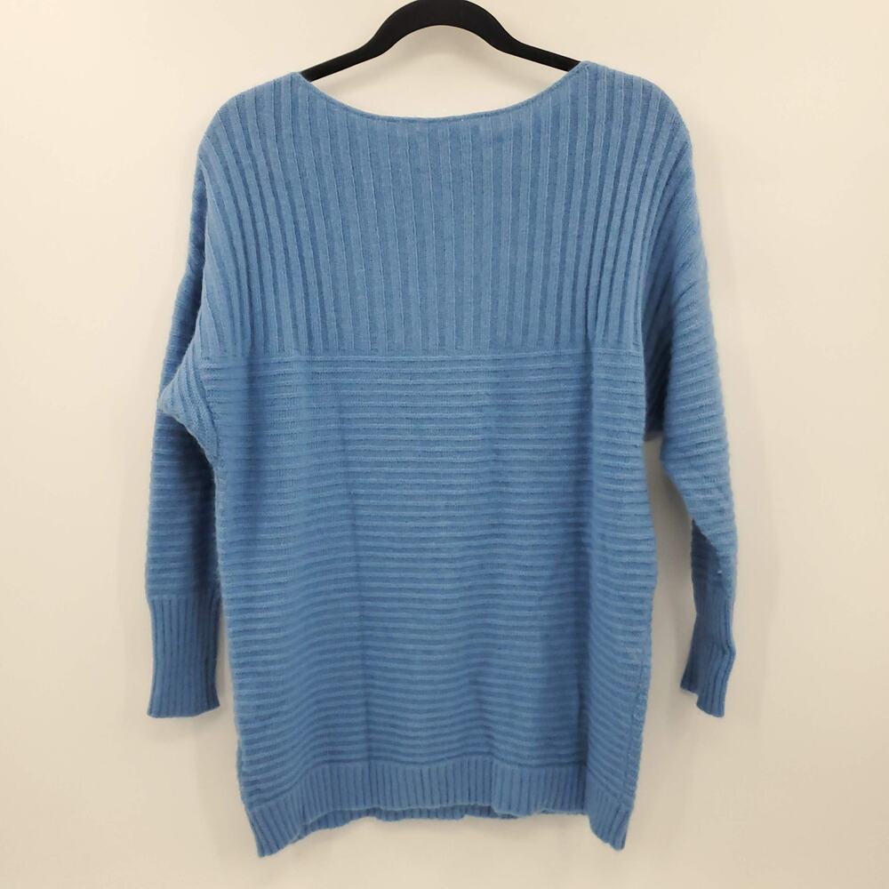 Lowrys Farm Sweater Wool Blend Blue Boatneck Knit Medium 3/4 Sleeve